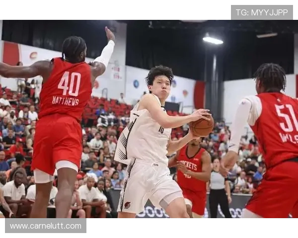 原创17分21板4助!2米18篮板怪!杨瀚森彻底没机会了