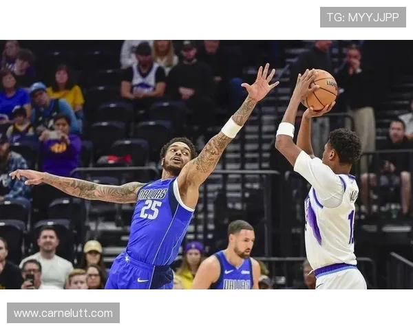 原创15投4中陷入挣扎!弗拉格暴露体能短板 糟糕的三分投射成最大掣肘